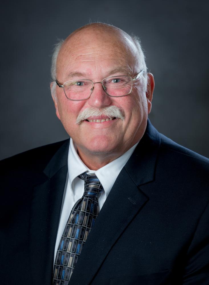 Robert W. Fearnley Z5