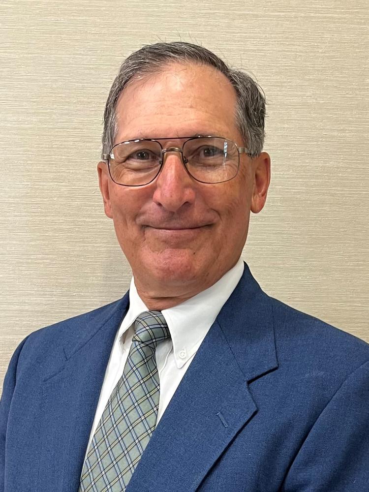 Gene R. Hubbard